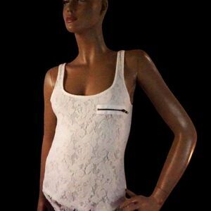 BSK Women M28 White Sleeveless Tee Shirt Top Lightweight Academia